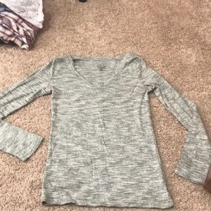 Green and white stretchy long sleeve
